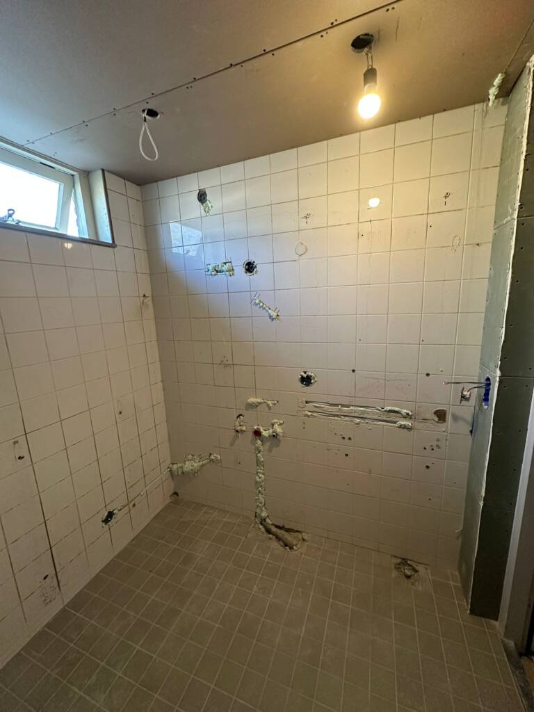 badkamer renovatie Utrecht voor en na