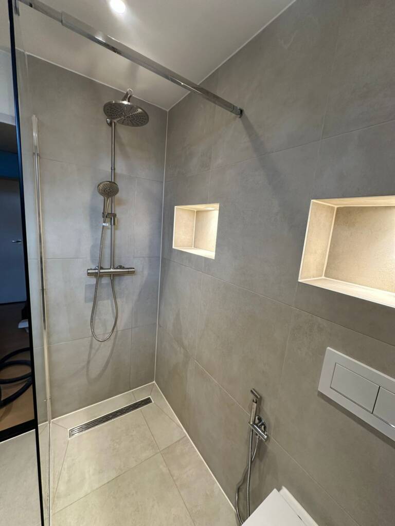 badkamer renovatie Utrecht voor en na
