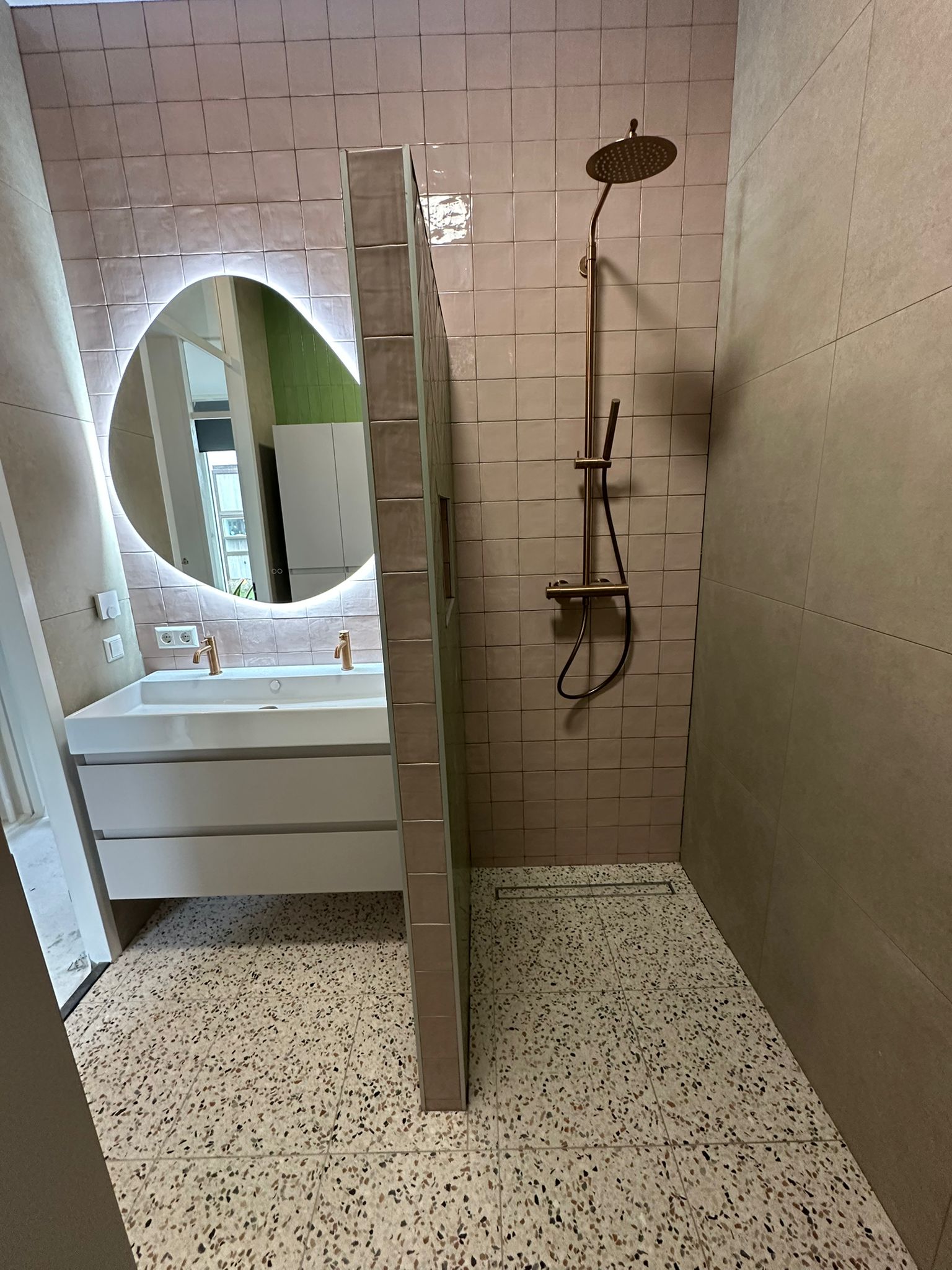 Luxe badkamer verbouwen in Utrecht