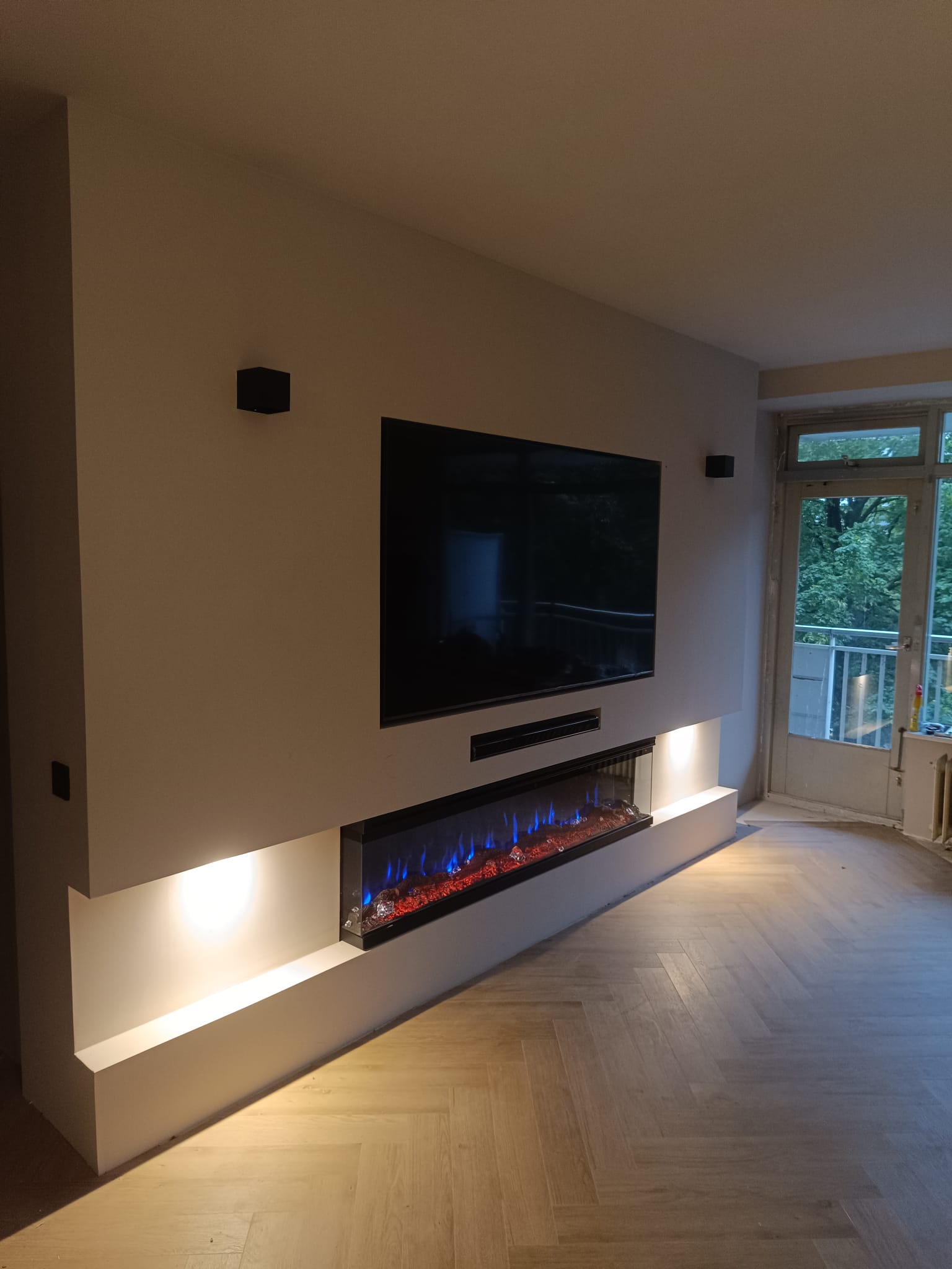 Wandpanelen woonkamer project in Utrecht